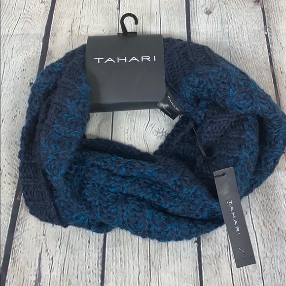 Tahari Accessories - NWT Tahari Marled Knit Infinity Scarf